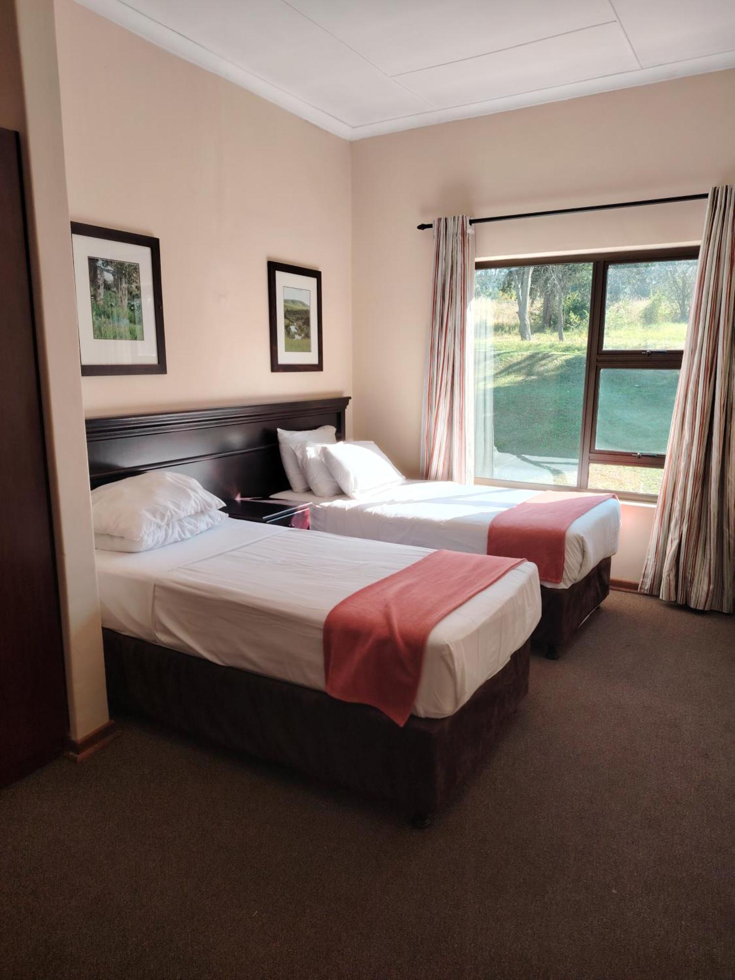 Gooderson Leisure Natal Spa Self Catering And Timeshare Resort Paulpietersburg Esterno foto