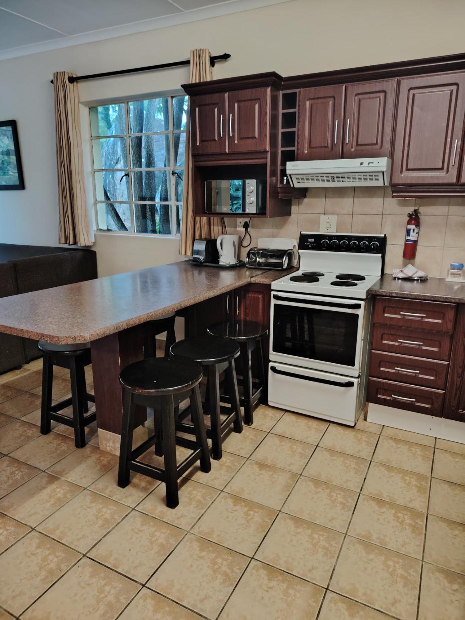 Gooderson Leisure Natal Spa Self Catering And Timeshare Resort Paulpietersburg Esterno foto