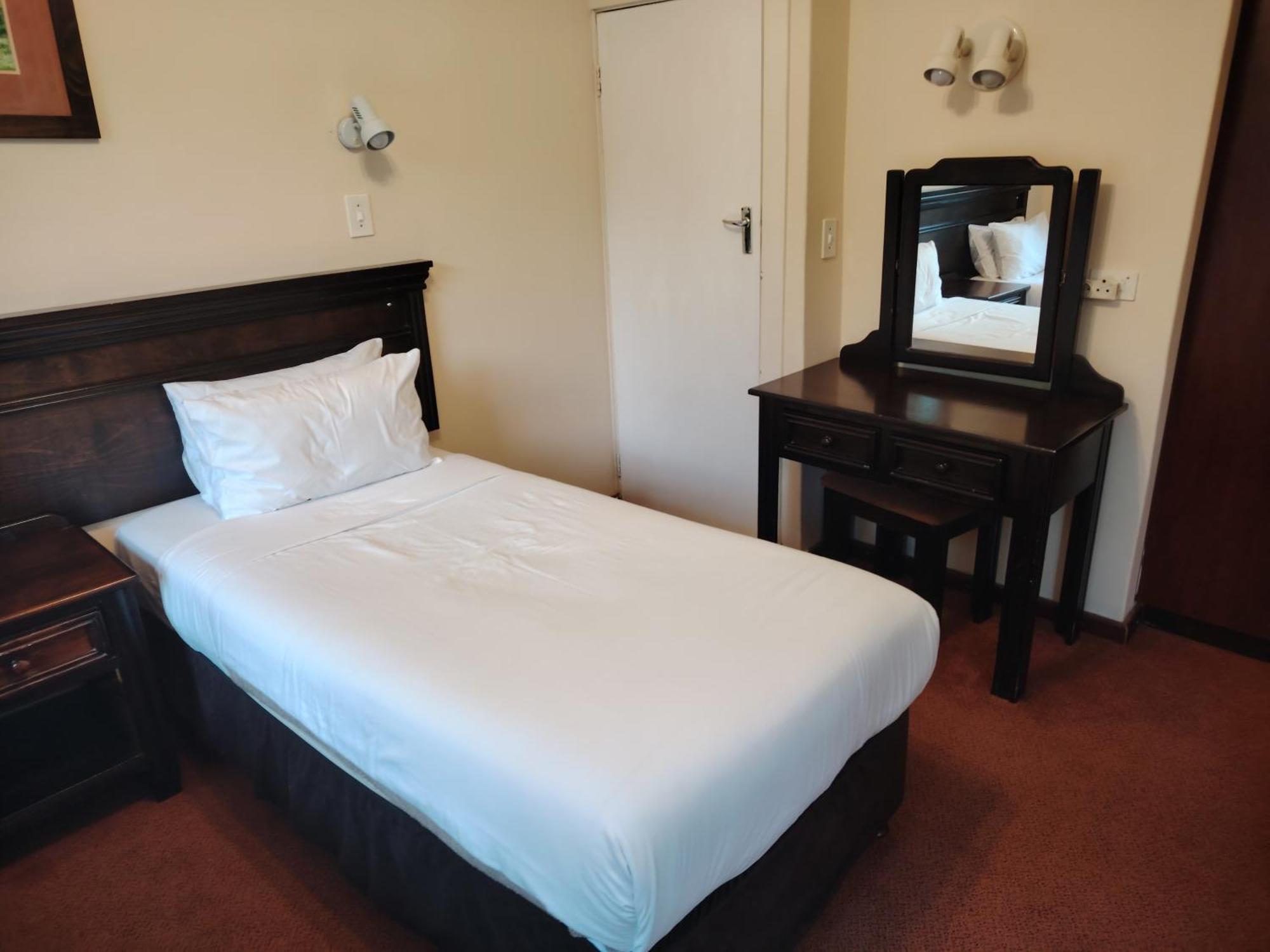 Gooderson Leisure Natal Spa Self Catering And Timeshare Resort Paulpietersburg Esterno foto