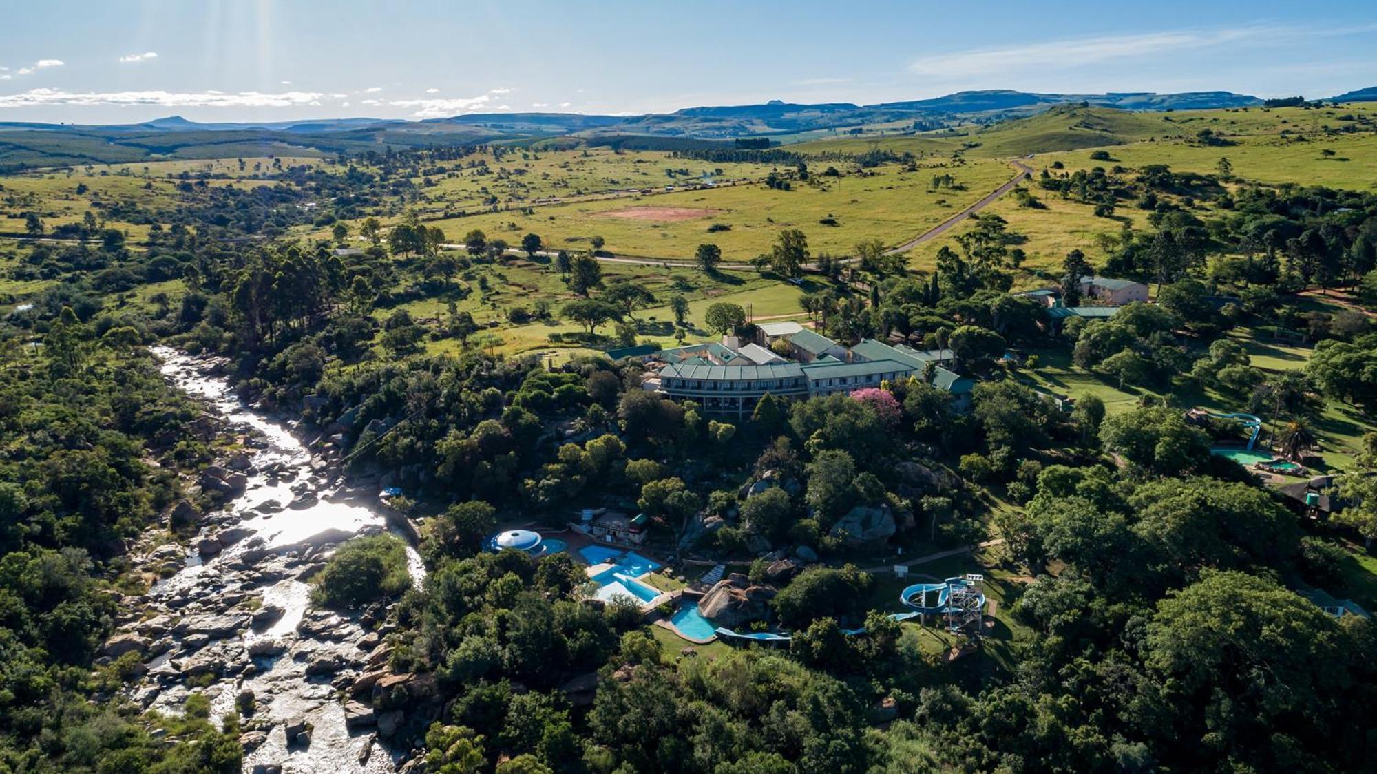 Gooderson Leisure Natal Spa Self Catering And Timeshare Resort Paulpietersburg Esterno foto